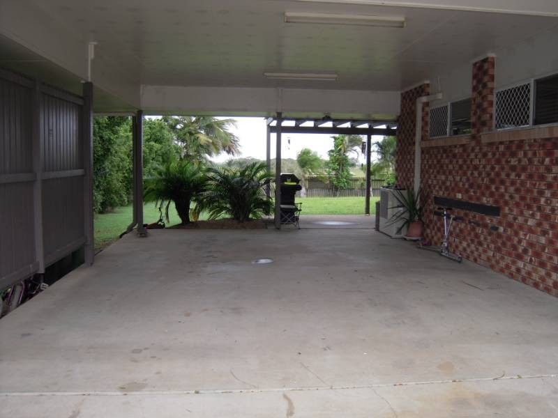 5 McLaughlin Drive, Eimeo QLD 4740