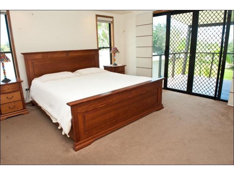 7 Walz Avenue, Mcewens Beach QLD 4740