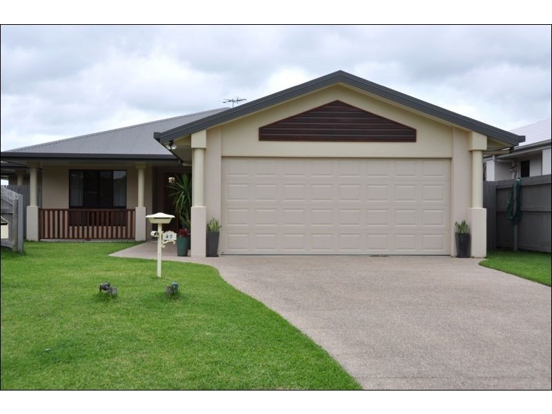 47 Frank Cowley Drive, Glenella QLD 4740