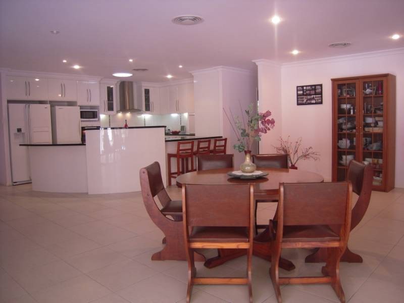 6 Navigators Court, Shoal Point QLD 4750