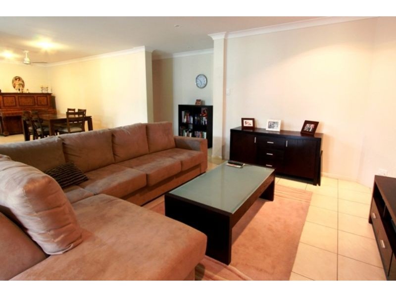 24 Kiwi Court, Ooralea QLD 4740