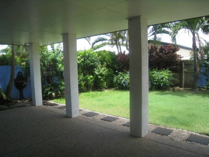 15 Clipper Court, Bucasia QLD 4750