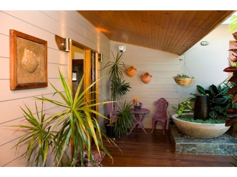 2 Ocean Avenue, Slade Point QLD 4740