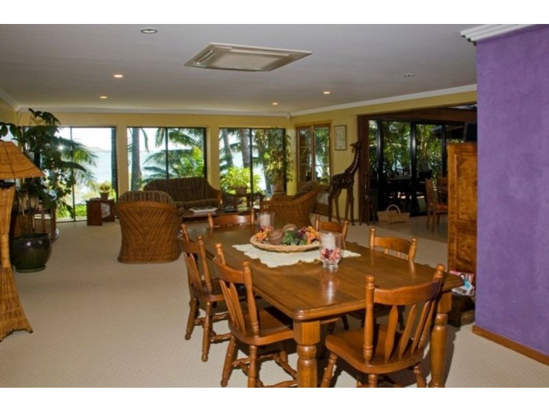 2 Ocean Avenue, Slade Point QLD 4740
