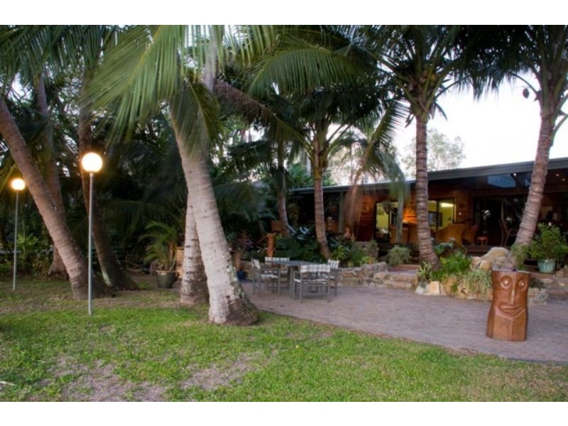 2 Ocean Avenue, Slade Point QLD 4740