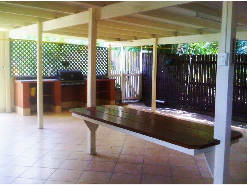17 Valley Street, North Mackay QLD 4740