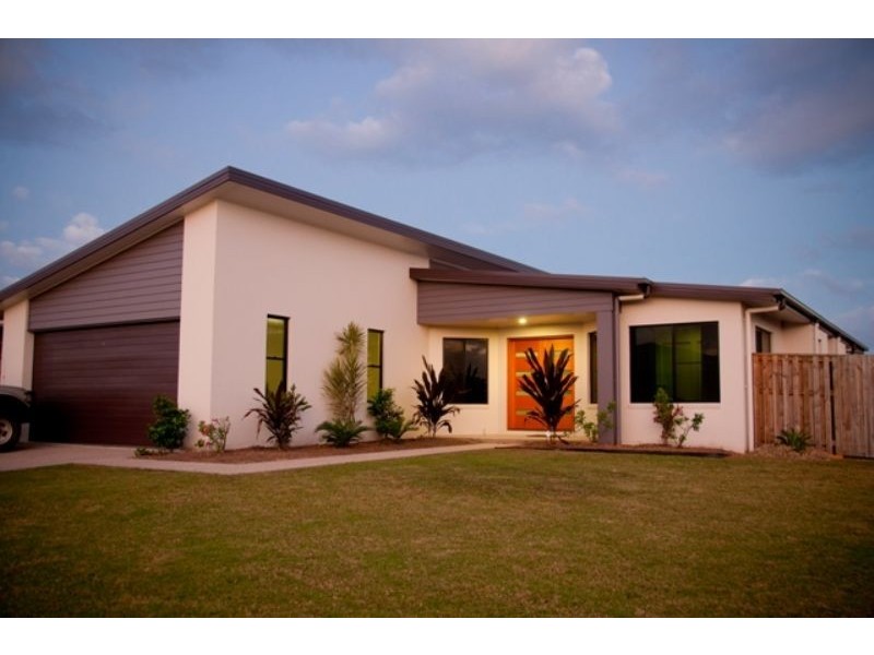 1 Mida Lane, Ooralea QLD 4740