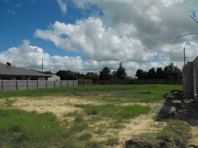 37 Blackmur Street, Marian QLD 4753