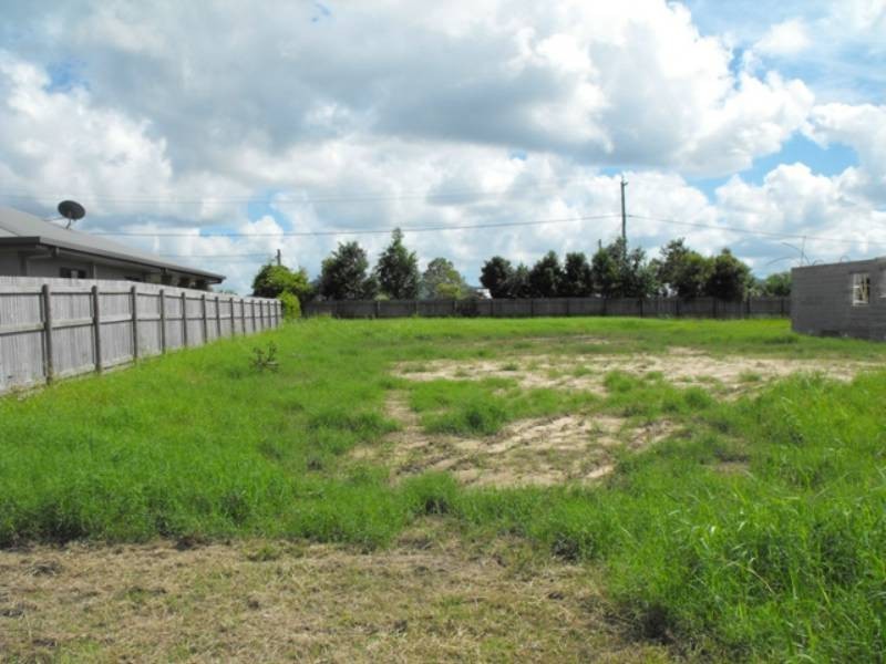 37 Blackmur Street, Marian QLD 4753