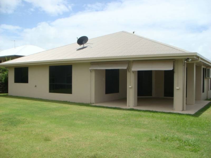 7 Mulcahy Crescent, Eimeo QLD 4740