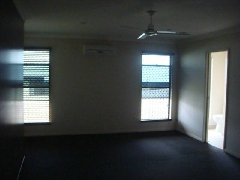 7 Mulcahy Crescent, Eimeo QLD 4740