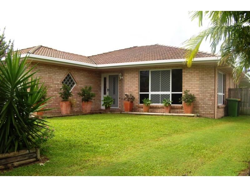 72 Broomdykes Drive, Beaconsfield QLD 4740