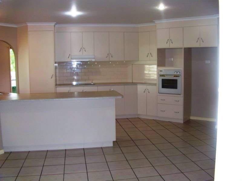 72 Broomdykes Drive, Beaconsfield QLD 4740