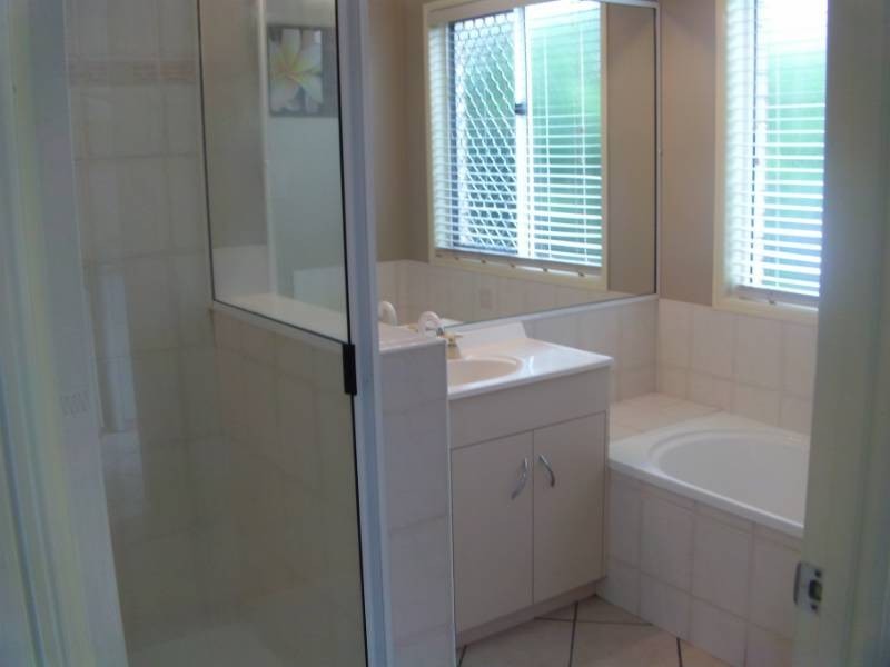 72 Broomdykes Drive, Beaconsfield QLD 4740