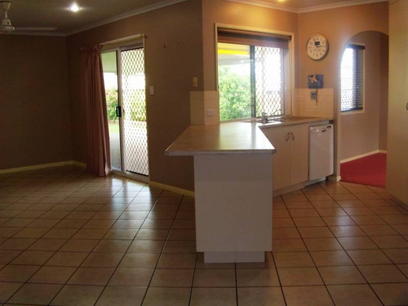 72 Broomdykes Drive, Beaconsfield QLD 4740