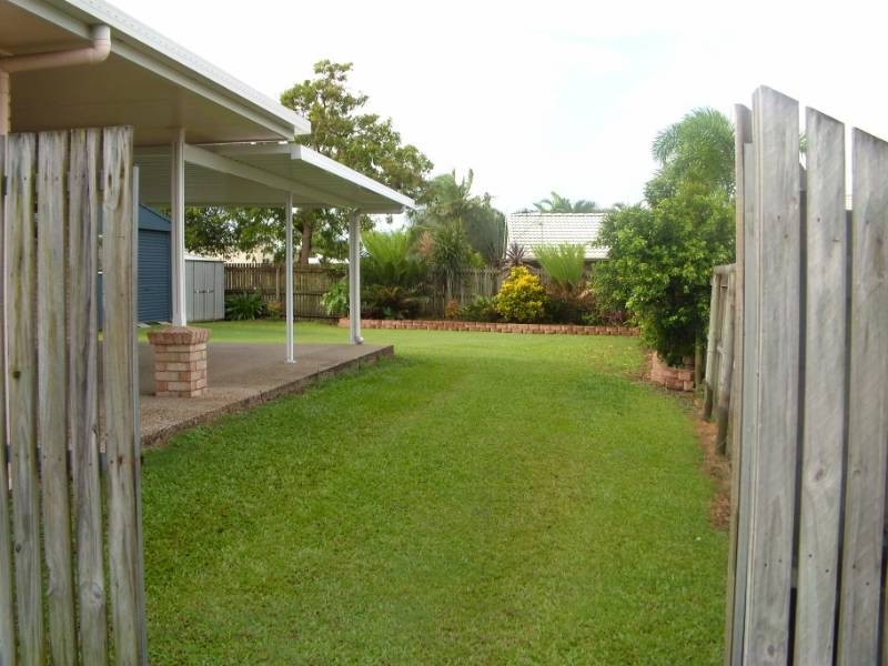 72 Broomdykes Drive, Beaconsfield QLD 4740