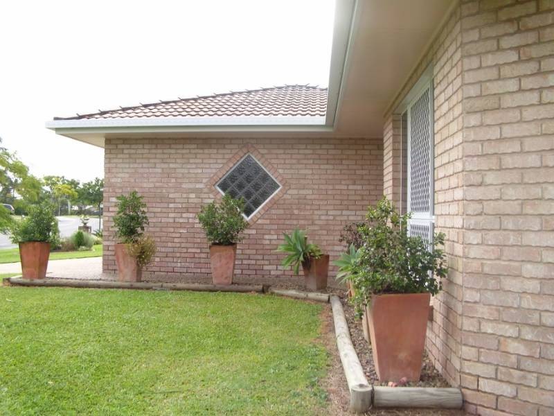 72 Broomdykes Drive, Beaconsfield QLD 4740