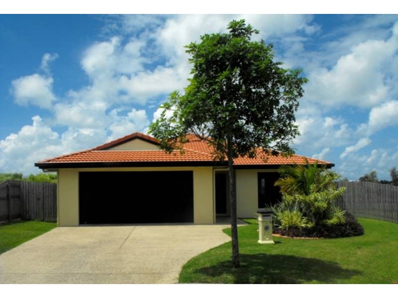 4 Carlow Close, Rural View QLD 4740