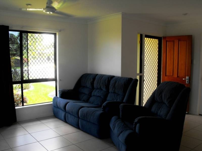 4 Carlow Close, Rural View QLD 4740