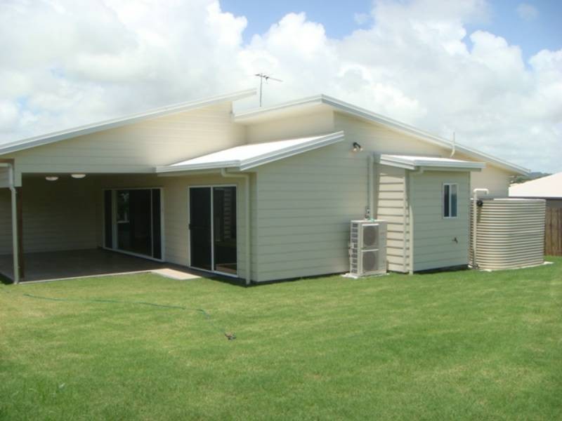6 Sonoran Street, Rural View QLD 4740