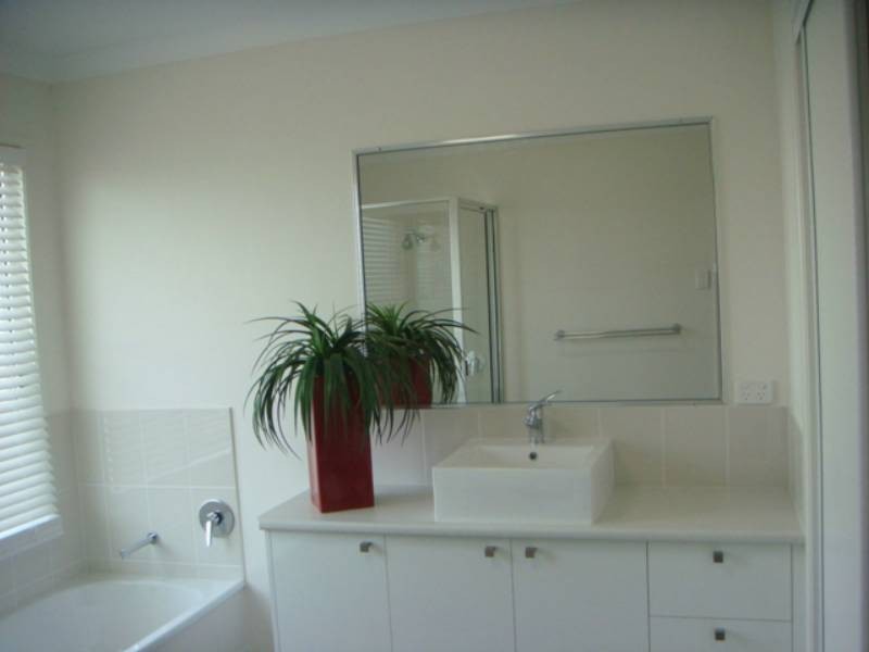 6 Sonoran Street, Rural View QLD 4740
