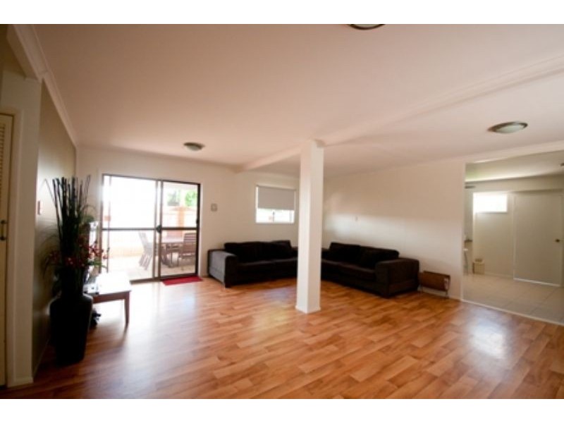 22 Brampton Avenue, Bucasia QLD 4750