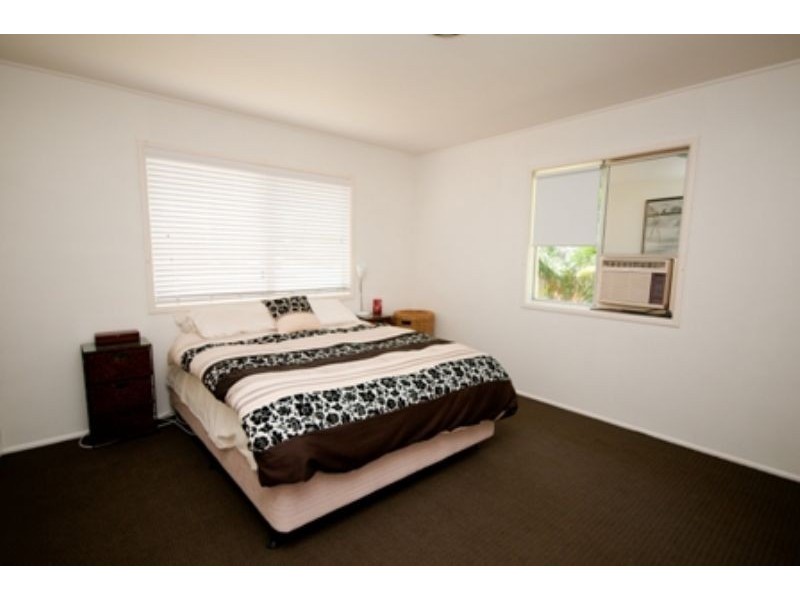 22 Brampton Avenue, Bucasia QLD 4750