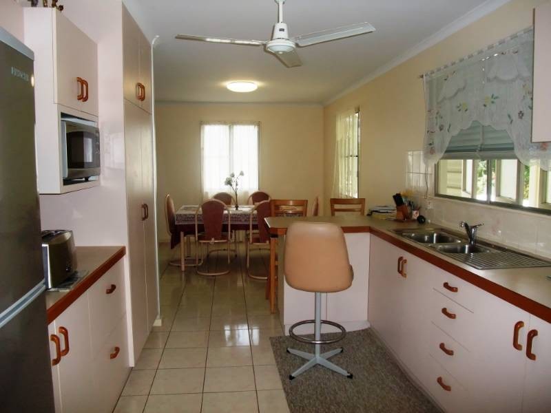 2 Mengel Street, South Mackay QLD 4740