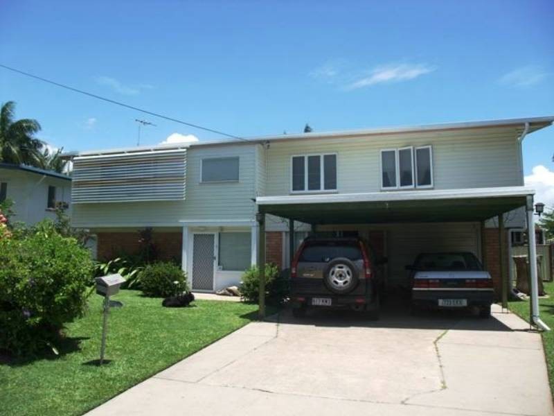 2 Mengel Street, South Mackay QLD 4740