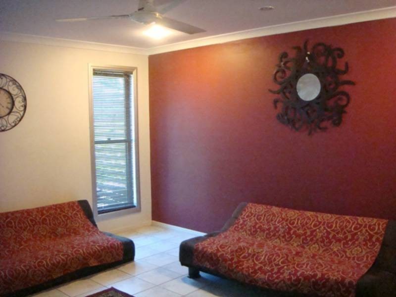 498 Pleystowe School Road, Greenmount QLD 4751