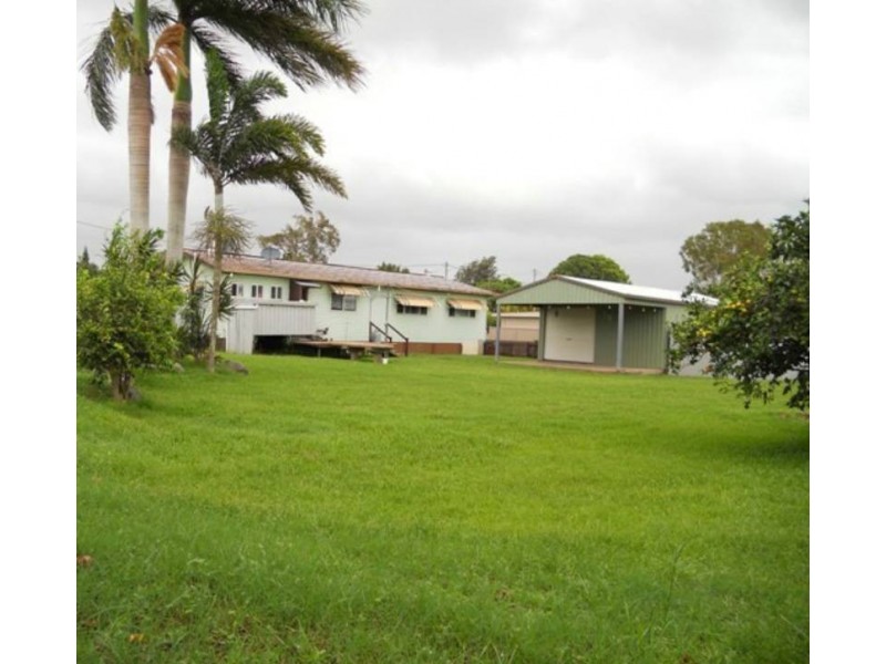 7 Herrigan Street, Glenella QLD 4740