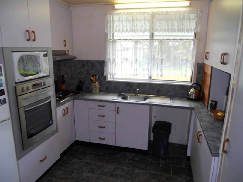 7 Herrigan Street, Glenella QLD 4740