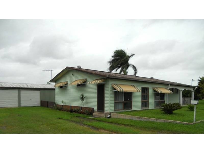 7 Herrigan Street, Glenella QLD 4740