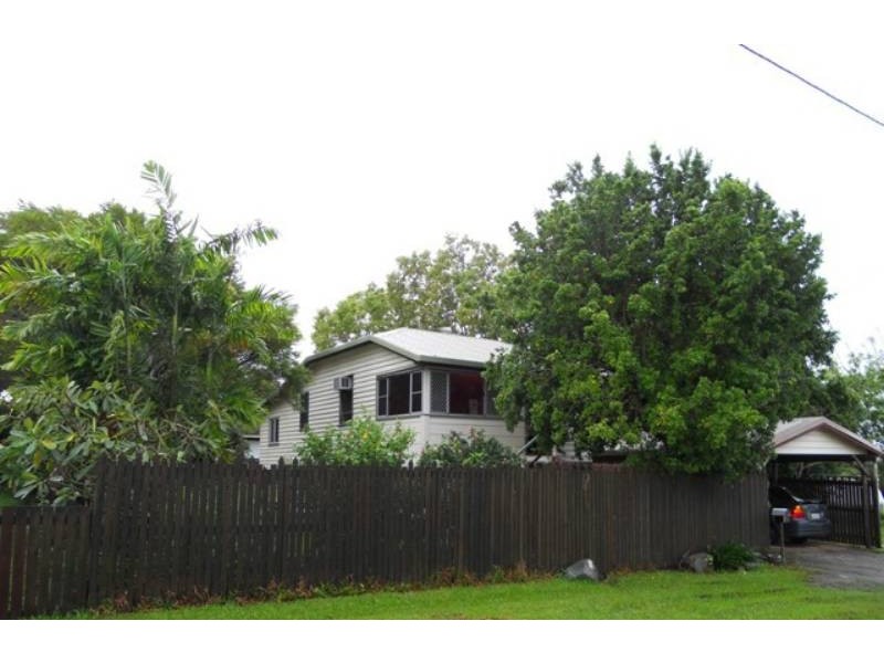 60 Hamilton Street West, North Mackay QLD 4740