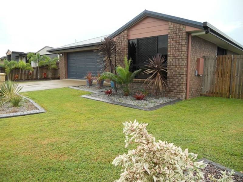 8 Lance Street, Bucasia QLD 4750