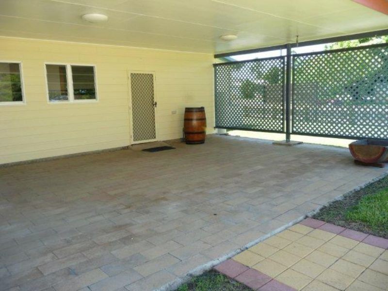 1 Pearce Street, East Mackay QLD 4740