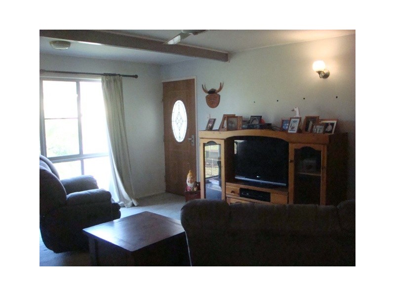 24757 Peak Downs Highway Mackay, Victoria Plains QLD 4751