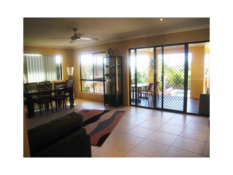 38 Kinghorn Street, Blacks Beach QLD 4740