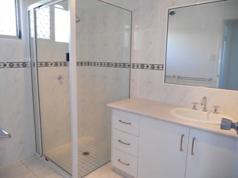 Unit 2/18 Hume Street, West Mackay QLD 4740
