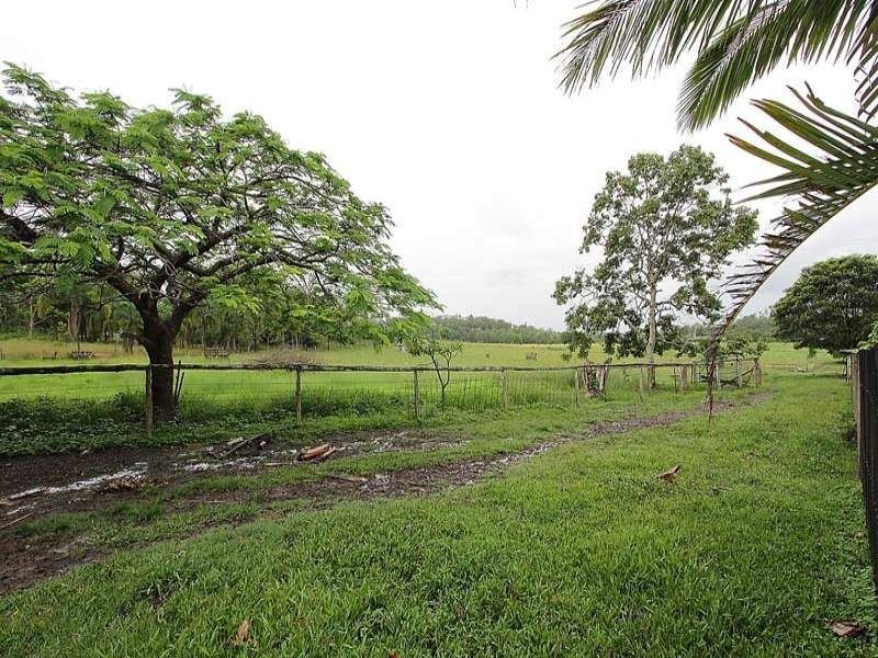 25 Gravinos Road, Victoria Plains QLD 4751
