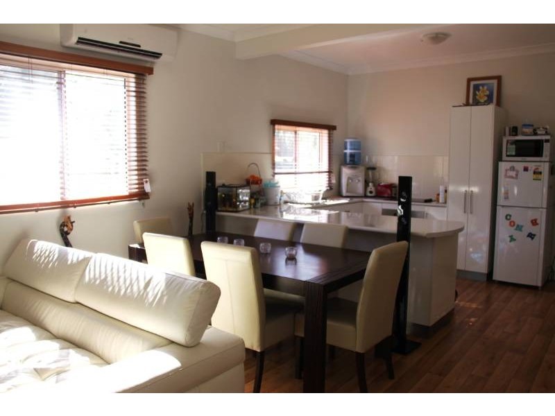 1 Vine Street, North Mackay QLD 4740