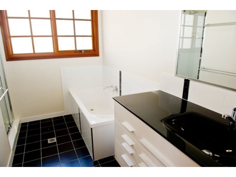 40 Village Crct, Eimeo QLD 4740