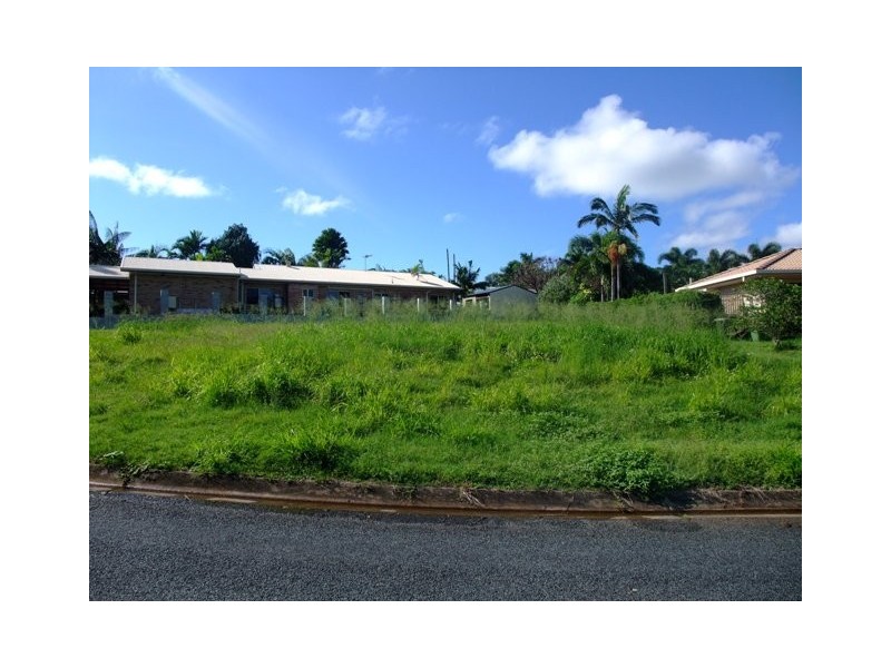 18 Cone Street, Shoal Point QLD 4750