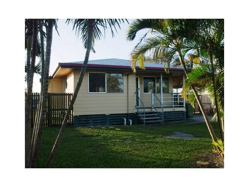 11 Parker Street, South Mackay QLD 4740
