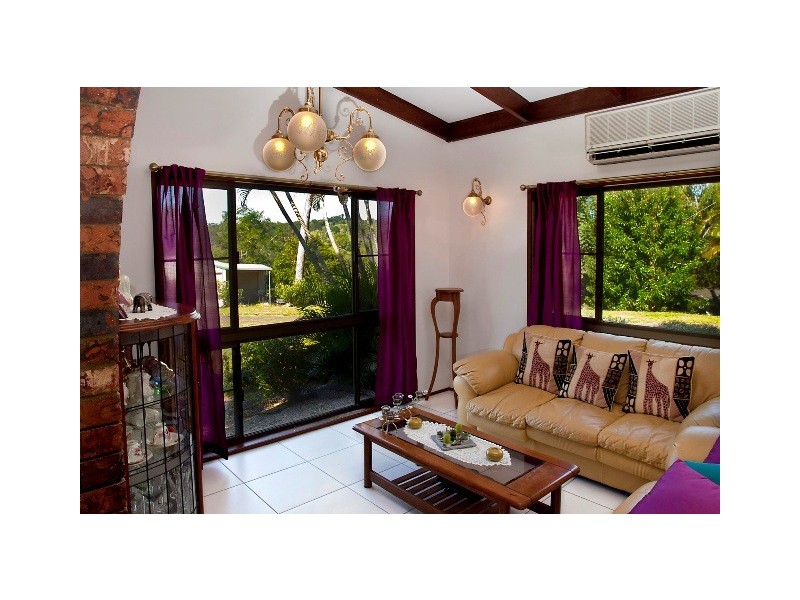 42 Lynette Drive, Mackay QLD 4740