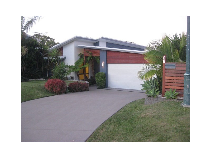 28 Sailway Drive, Eimeo QLD 4740