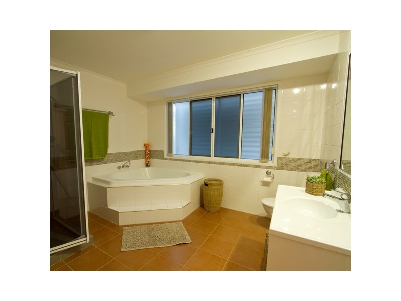 35 Cavanagh Drive, Blacks Beach QLD 4740