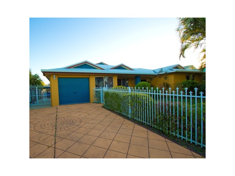 14 Riverleigh Drive, North Mackay QLD 4740