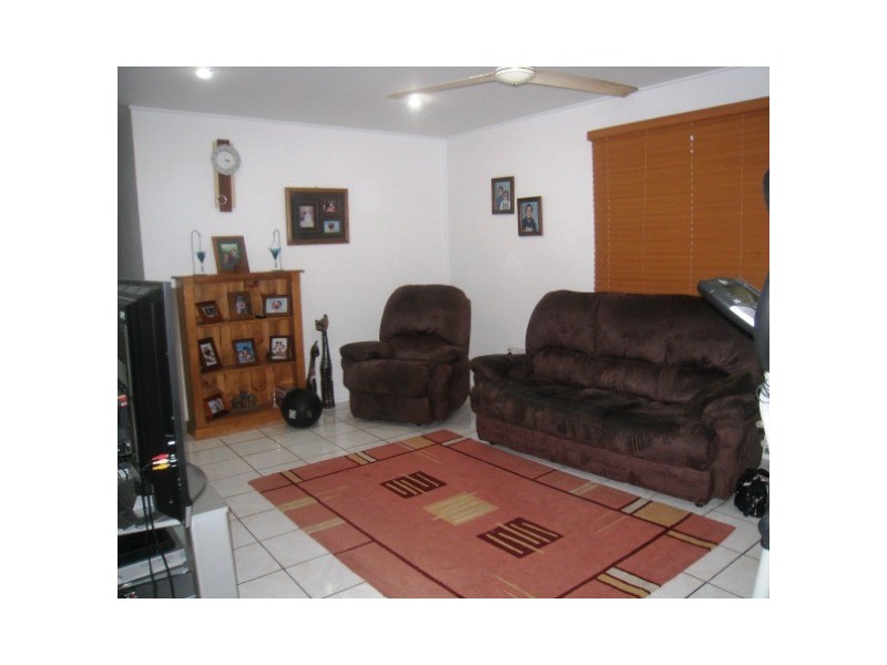 10 Barnfield Drive, Andergrove QLD 4740