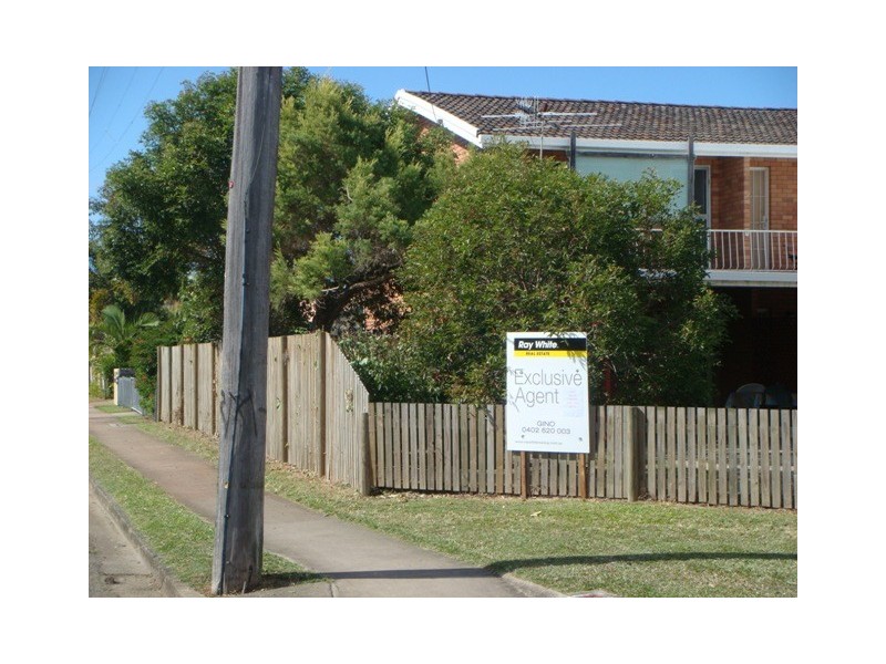 4/221 Evan Street, South Mackay QLD 4740